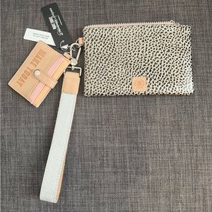 Consuela Wesley Combi